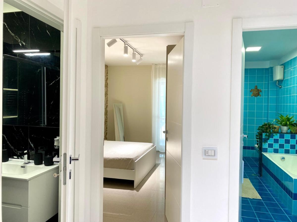 Bella Luna Apulian Living - Puglia Mia Apartments Monopoli Bagian luar foto