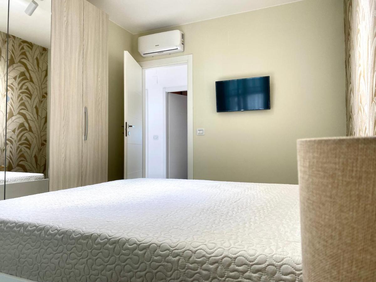 Bella Luna Apulian Living - Puglia Mia Apartments Monopoli Bagian luar foto